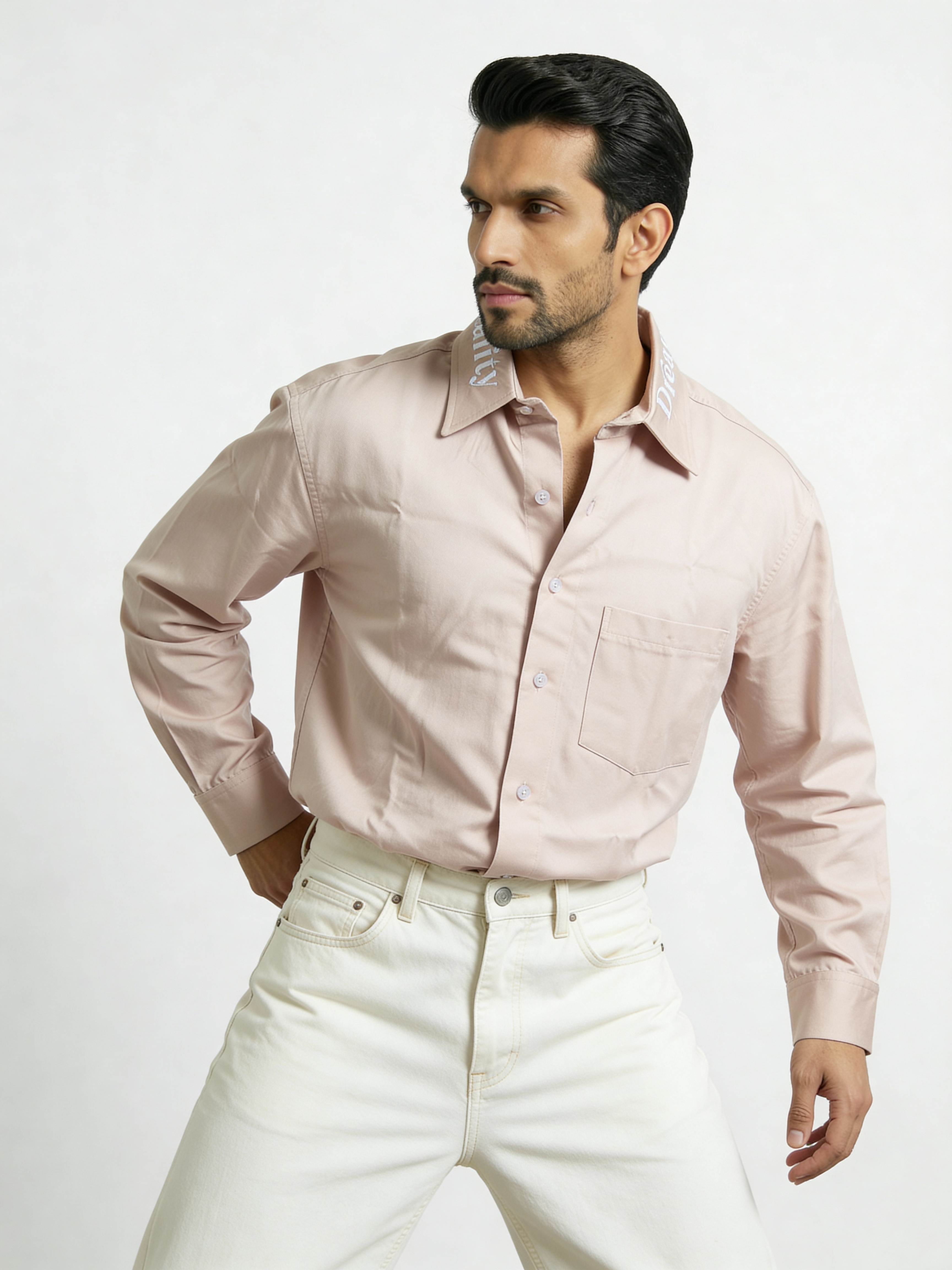Skin-Conscious Embroidered Collar Boxy Shirt
