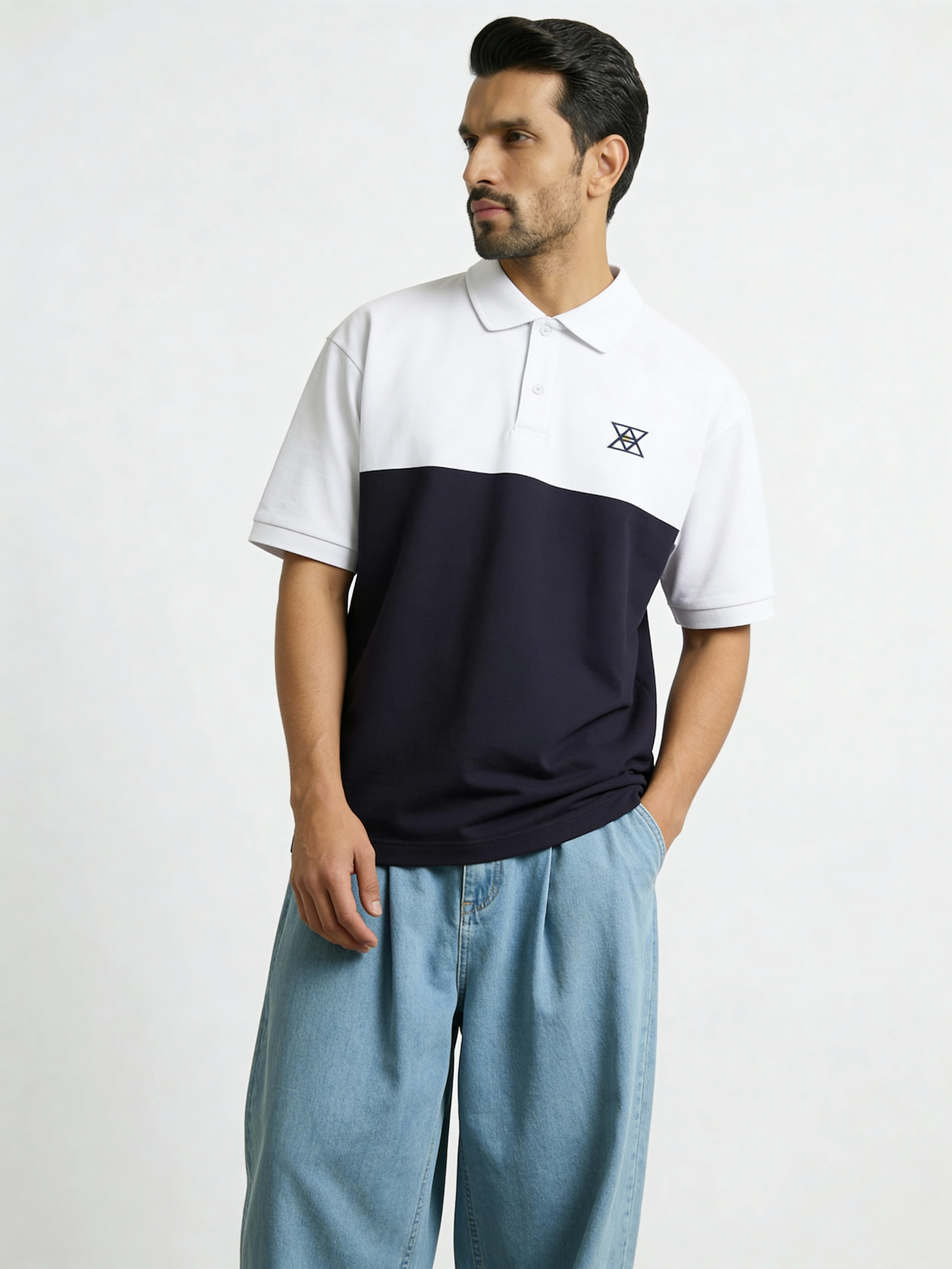 Contrast Oversized polo with unique collar branding