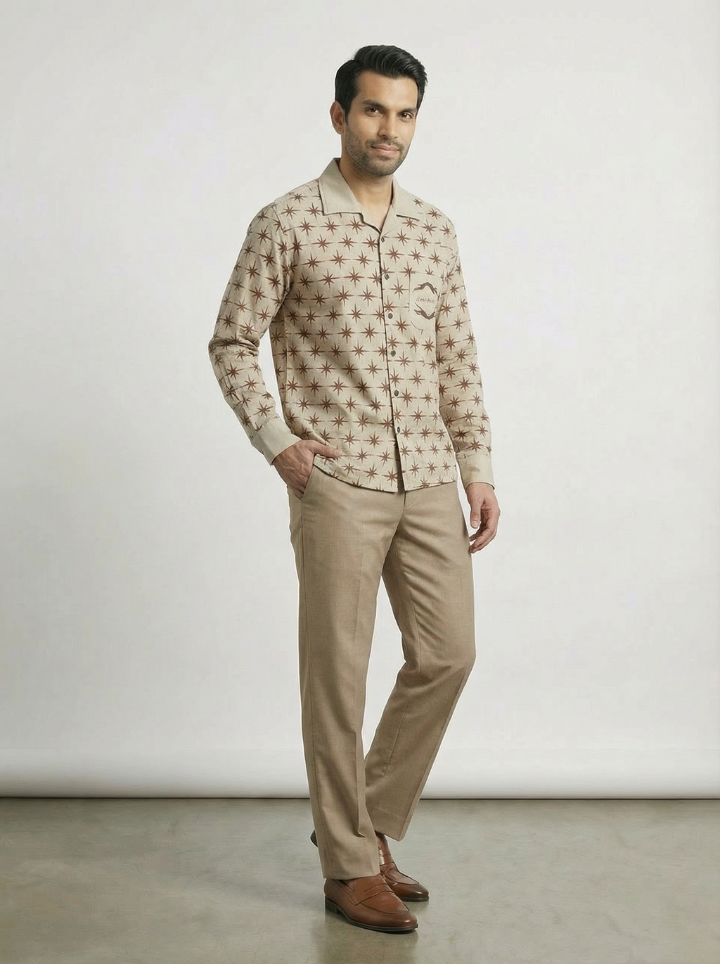 Cream Twill All-Over star Print boxy Shirt